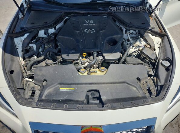 JN1EV7CP4NM310549 2022 INFINITI Q50 White Rear interior view