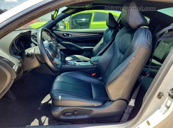 JN1EV7EK2JM342105 2018 INFINITI Q60 Белый Вид салона спереди