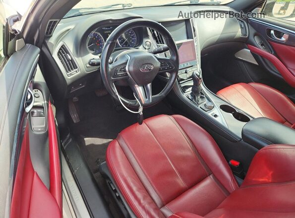 JN1EV7EK7HM361985 2017 INFINITI Q60 White Вид панелі приладів
