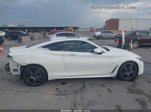JN1EV7EKXJM340716 2018 INFINITI Q60 White 360 interior view