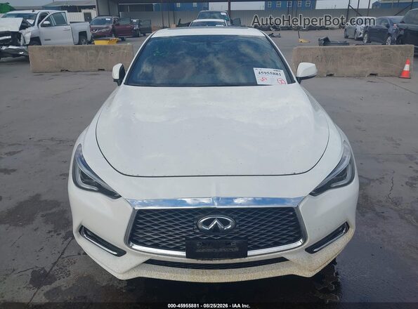 JN1EV7EKXJM340716 2018 INFINITI Q60 White Rear interior view