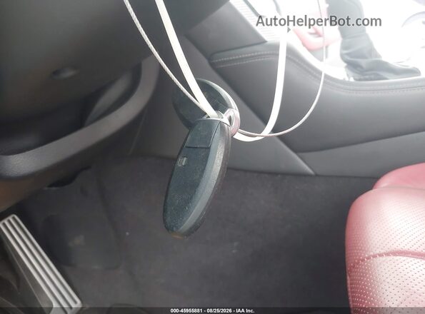 JN1EV7EKXJM340716 2018 INFINITI Q60 White Dashboard view