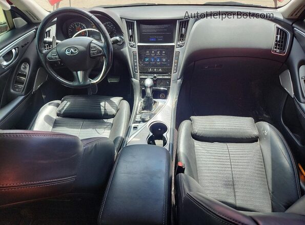 JN1FV7AP8HM851051 2017 INFINITI Q50 Red Vista del salpicadero