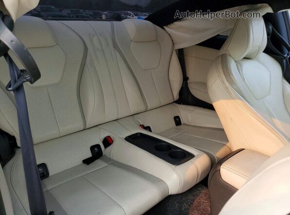 JN1FV7ELXKM441074 2019 INFINITI Q60 Gray Widok tylnych siedzeń