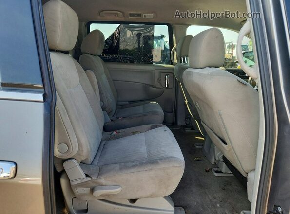 JN8AE2KP0G9152432 2016 NISSAN QUEST Gray Widok wnętrza z tyłu
