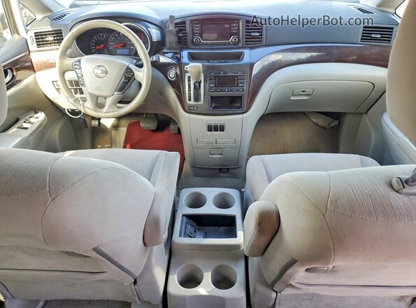 JN8AE2KP7H9165972 2017 NISSAN QUEST Серый Вид панели приборов