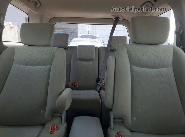 JN8AE2KP8H9165267 2017 NISSAN QUEST Silver Widok tylnych siedzeń