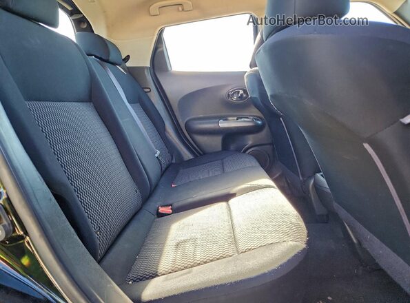JN8AF5MR4HT701129 2017 NISSAN JUKE Black Вид задніх сидінь