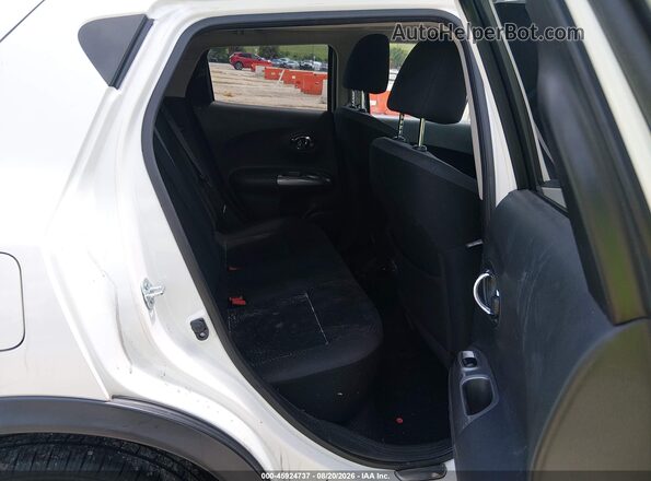 JN8AF5MR9HT700915 2017 NISSAN JUKE White Widok naklejki z numerem VIN