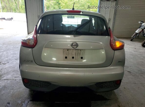 JN8AF5MV3GT655126 2016 NISSAN JUKE Silver Widok z tyłu