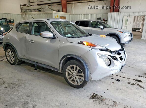 JN8AF5MV3GT655126 2016 NISSAN JUKE Silver Przód prawy