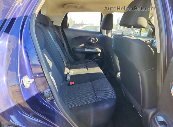 JN8AF5MV8HT751240 2017 NISSAN JUKE Purple Widok wnętrza z tyłu