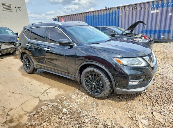 JN8AT2MT0JW459866 2018 NISSAN ROGUE Black Przód prawy