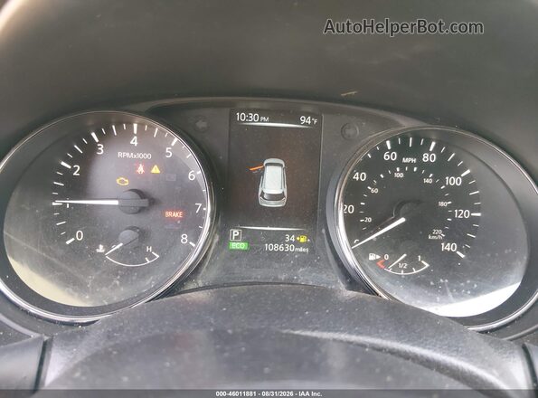JN8AT2MT1HW149722 2017 NISSAN ROGUE Orange Вид задніх сидінь