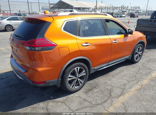 JN8AT2MT1HW149722 2017 NISSAN ROGUE Orange Задня права чверть