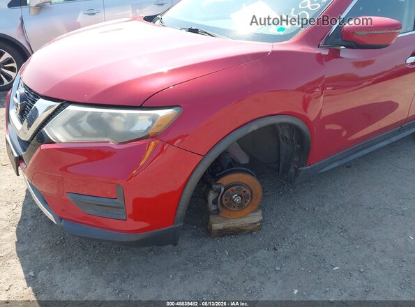 JN8AT2MT1HW393371 2017 NISSAN ROGUE Red Widok z przodu