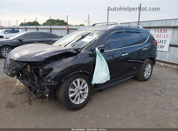 JN8AT2MT1LW003250 2020 NISSAN ROGUE Черный Передняя левая четверть