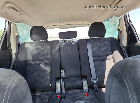 JN8AT2MT2GW015302 2016 NISSAN ROGUE Silver უკანა სავარძლების ხედი
