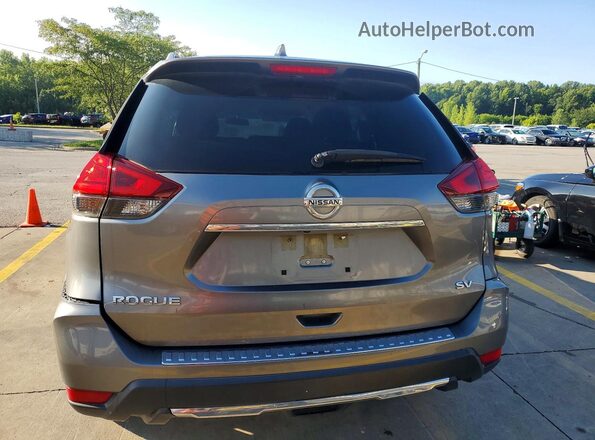 JN8AT2MT2HW134873 2017 NISSAN ROGUE Серый Вид сзади