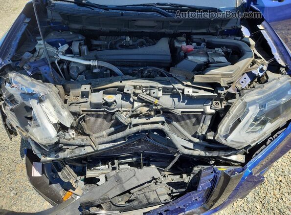 JN8AT2MT2HW143458 2017 NISSAN ROGUE Blue Widok komory silnika