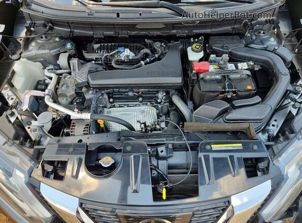 JN8AT2MT2HW148949 2017 NISSAN ROGUE Gray Widok komory silnika