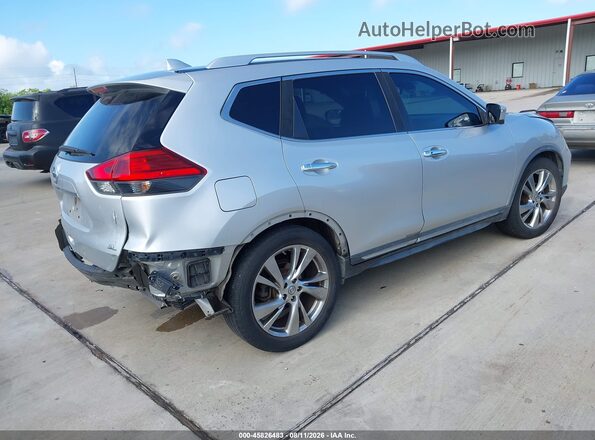 JN8AT2MT2HW384498 2017 NISSAN ROGUE Silver Հետևի աջ