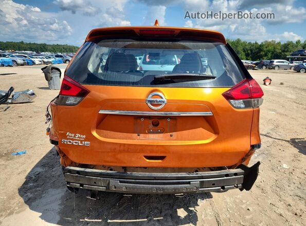 JN8AT2MT2HW391810 2017 NISSAN ROGUE Orange Rear interior view