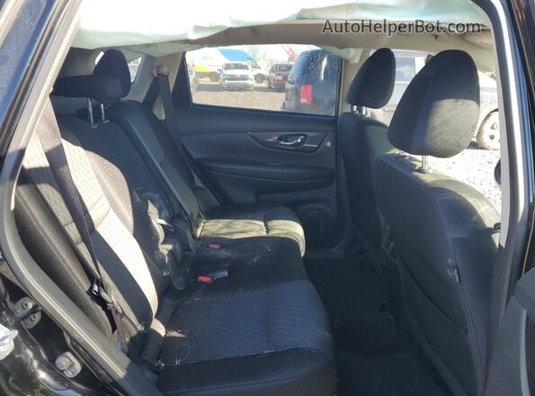 JN8AT2MT2HW396215 2017 NISSAN ROGUE Black Vista interior trasera