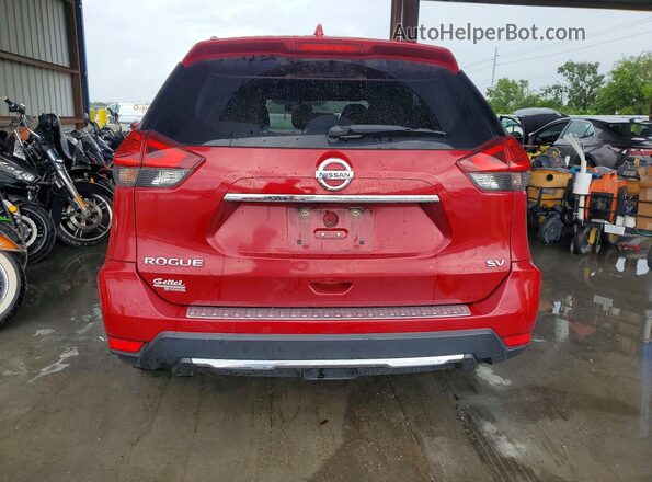 JN8AT2MT2HW397025 2017 NISSAN ROGUE Красный Вид сзади
