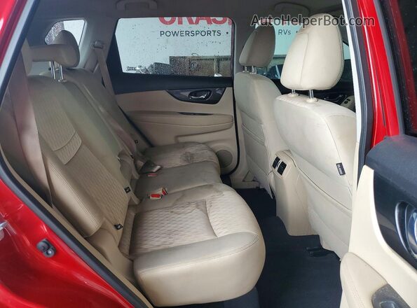 JN8AT2MT2HW397025 2017 NISSAN ROGUE Красный Вид задней части салона
