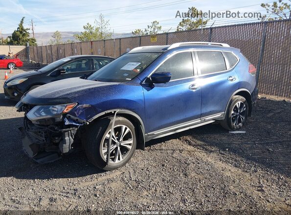 JN8AT2MT2JW461229 2018 NISSAN ROGUE Blue Առջևի ձախ երեք քառորդ տեսարան