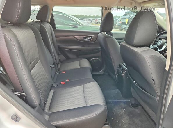 JN8AT2MT2LW017190 2020 NISSAN ROGUE Silver უკანა სალონის ხედი