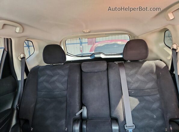 JN8AT2MT3GW000937 2016 NISSAN ROGUE Blue Widok tylnych siedzeń