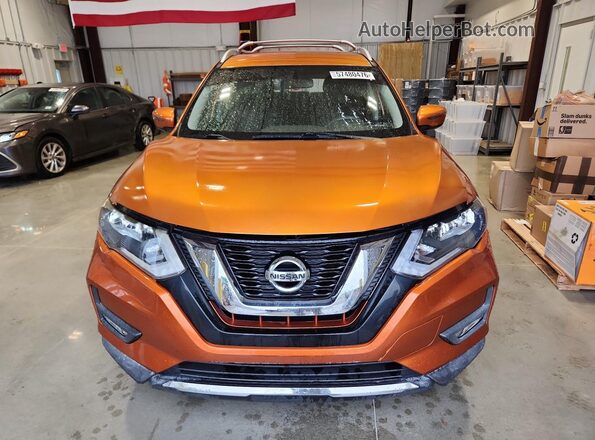 JN8AT2MT3HW393727 2017 NISSAN ROGUE Orange Vista frontal