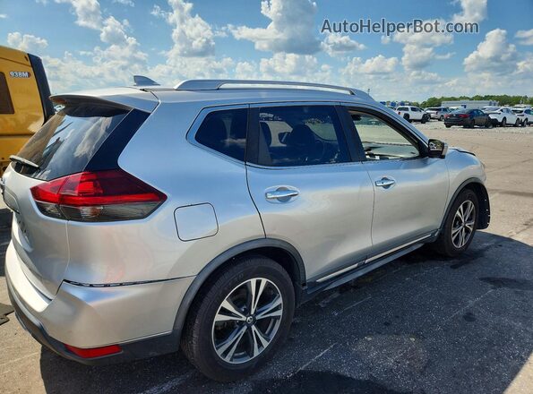 JN8AT2MT3JW457271 2018 NISSAN ROGUE Silver Rear right