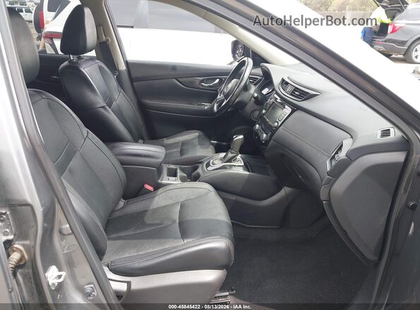 JN8AT2MT3JW458825 2018 NISSAN ROGUE Gray Vista interior delantera