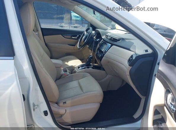 JN8AT2MT3LW036685 2020 NISSAN ROGUE White წინა სალონის ხედი