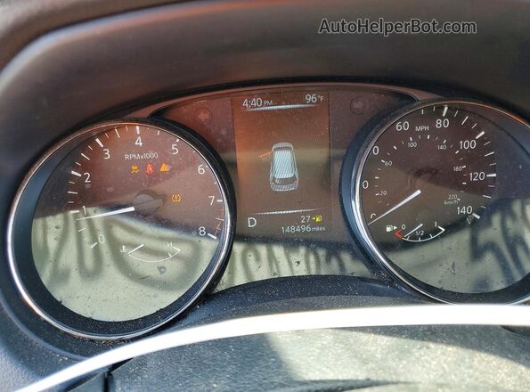 JN8AT2MT4HW134549 2017 NISSAN ROGUE Gray Instrument cluster view