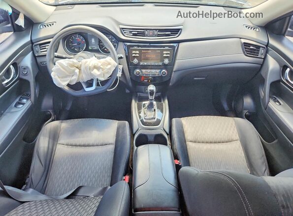 JN8AT2MT4HW140190 2017 NISSAN ROGUE Blue Widok deski rozdzielczej