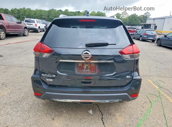 JN8AT2MT4HW405108 2017 NISSAN ROGUE Black Հետևի տեսք