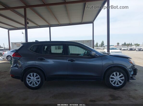JN8AT2MT4HW408204 2017 NISSAN ROGUE Серый Вид задней части салона