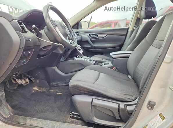 JN8AT2MT4LW038316 2020 NISSAN ROGUE Silver Front interior view