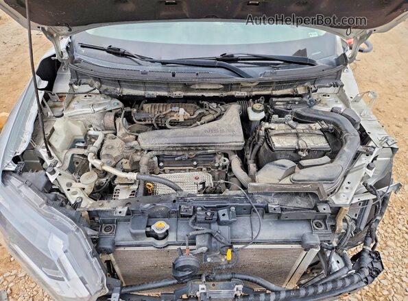 JN8AT2MT4LW038316 2020 NISSAN ROGUE Silver Engine compartment view