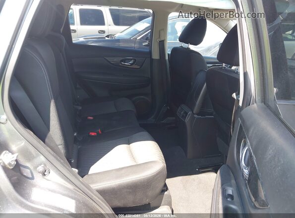 JN8AT2MT5JW450628 2018 NISSAN ROGUE Silver VIN sticker view