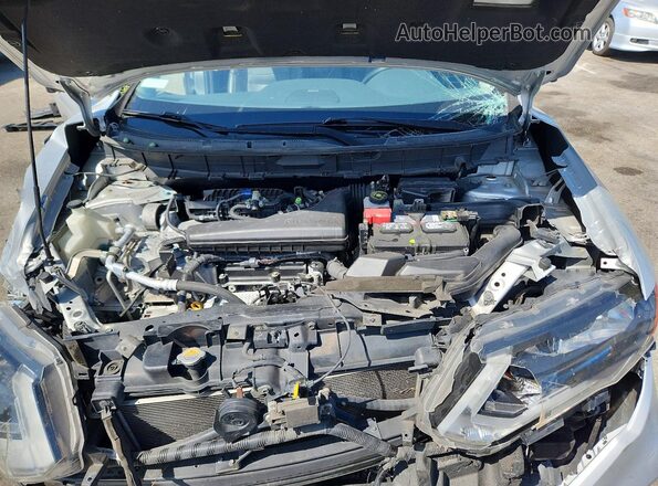 JN8AT2MT5JW459216 2018 NISSAN ROGUE Silver Widok wnętrza z tyłu