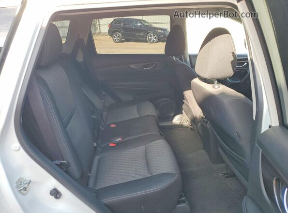 JN8AT2MT5KW265061 2019 NISSAN ROGUE White Հետևի նստատեղերի տեսք