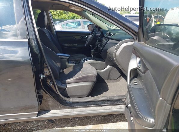JN8AT2MT7GW014548 2016 NISSAN ROGUE Black Front interior view
