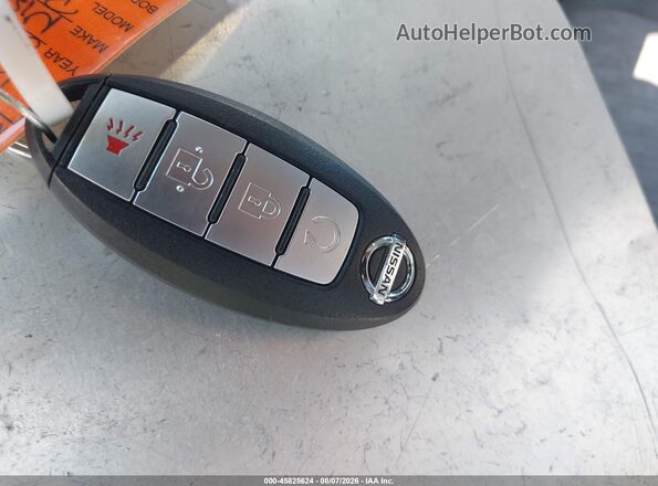 JN8AT2MT7HW142418 2017 NISSAN ROGUE Black Вид панелі приладів