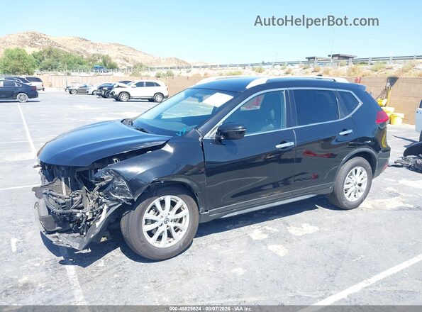 JN8AT2MT7HW142418 2017 NISSAN ROGUE Black 
