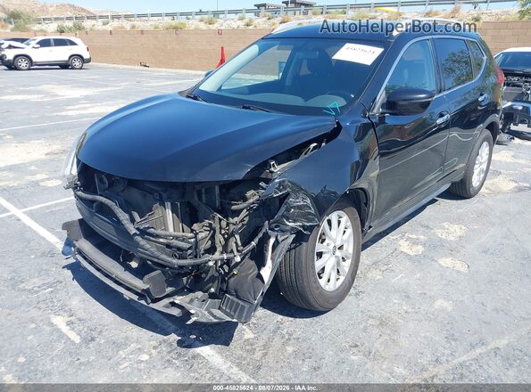 JN8AT2MT7HW142418 2017 NISSAN ROGUE Black Вид спереду